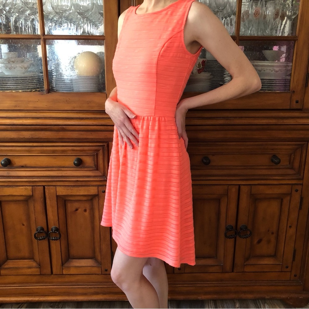 EUC Lilly Pulitzer textured stripe dress
